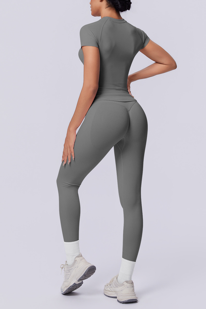 PURE Seamless Tee & Leggings Set