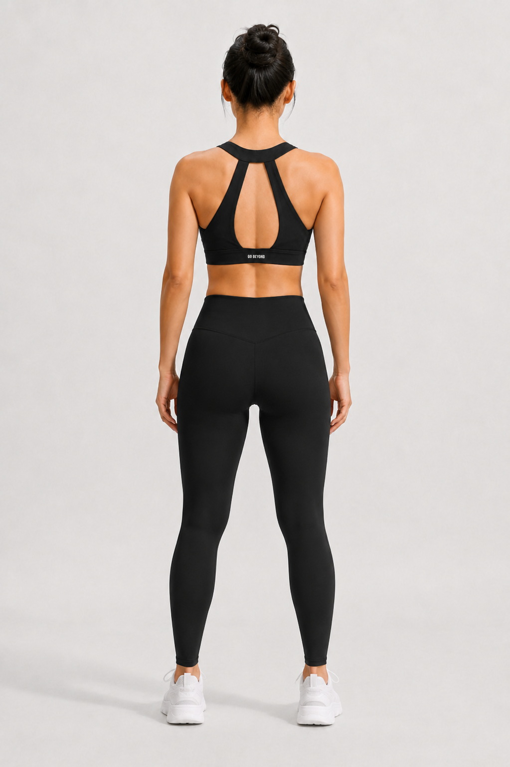 PURE67 Axis Halter – Soutien-gorge de sport pour femme