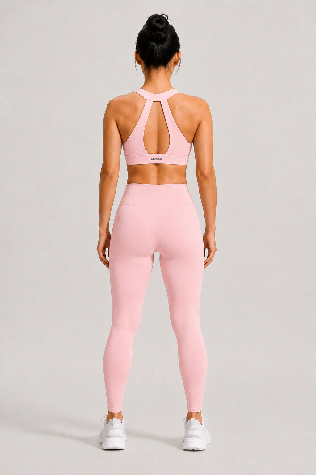 PURE67 Axis Halter – Soutien-gorge de sport pour femme