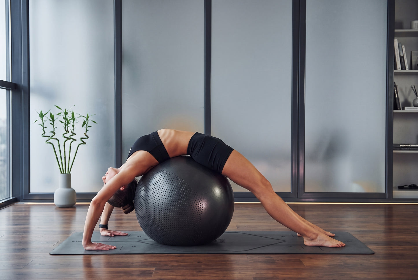 Ballon de stabilité Fitness PURE67 | Améliorez votre équilibre et renforcez votre corps