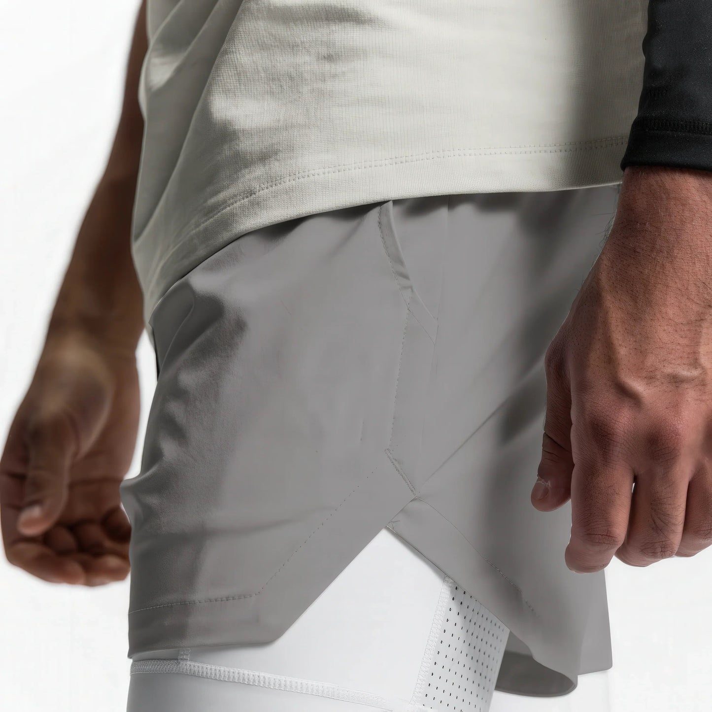 MOMENTUM 5" Lined Performance Shorts