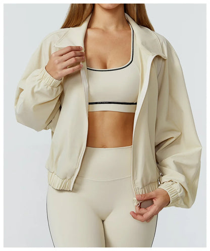 Women’s Seamless Zip-Up Gym Jacket with Pockets | Long Sleeve Workout & Running Top