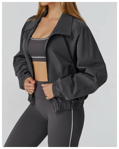 Women’s Seamless Zip-Up Gym Jacket with Pockets | Long Sleeve Workout & Running Top