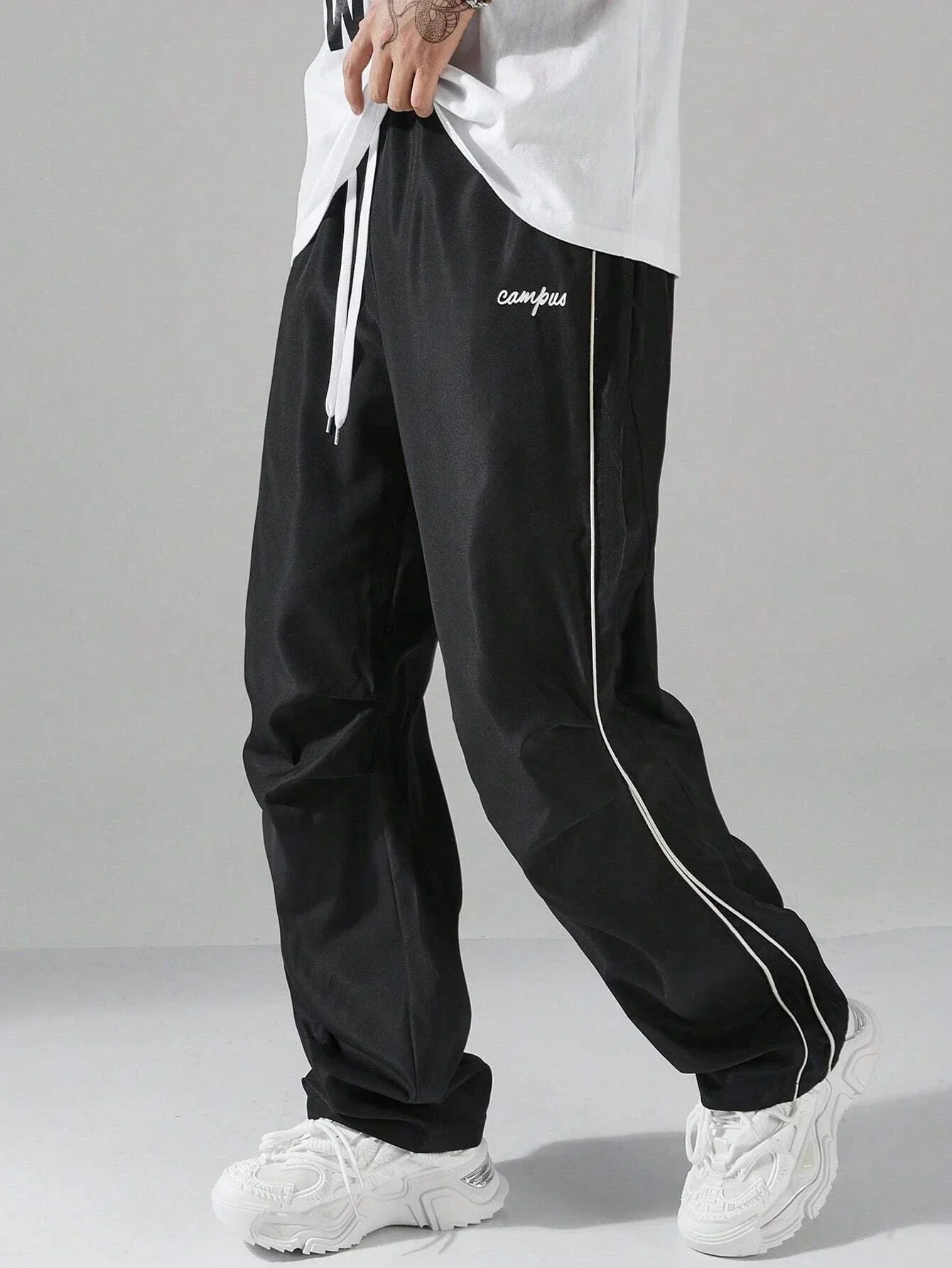 MYOVV Men’s Contrast Trim Street Pants