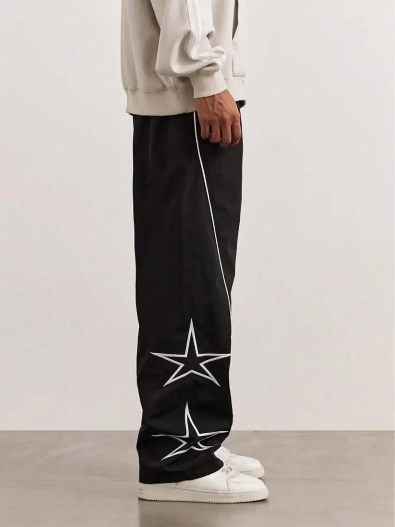 MYOVV Men’s All-Season Quick-Dry Utility Pants